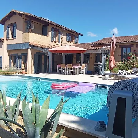فندق مبيت وإفطار Escapade Chez Anaise Et Yannick 2