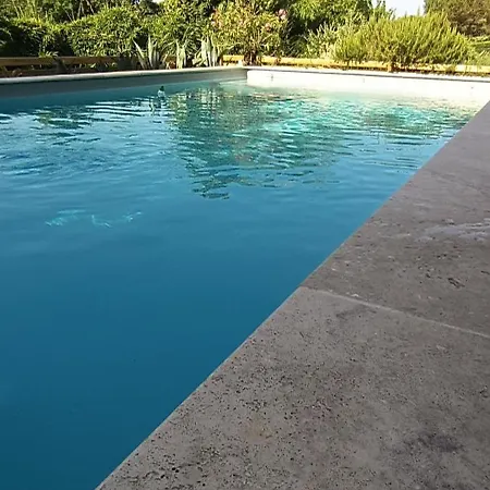 Escapade Chez Anaise Et Yannick 2 * ميرانده